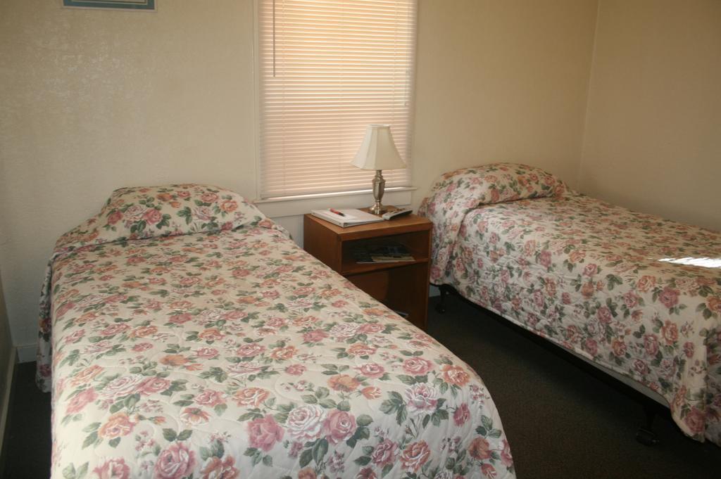 Jnr Hotel Cedarville Oda fotoğraf